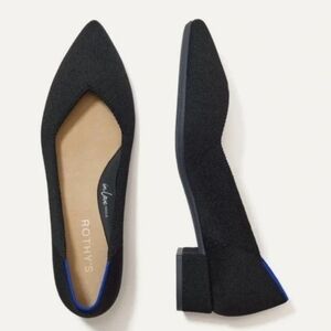 Rothy's Black Pointed Knit Low Heel Flats with Blue Trim